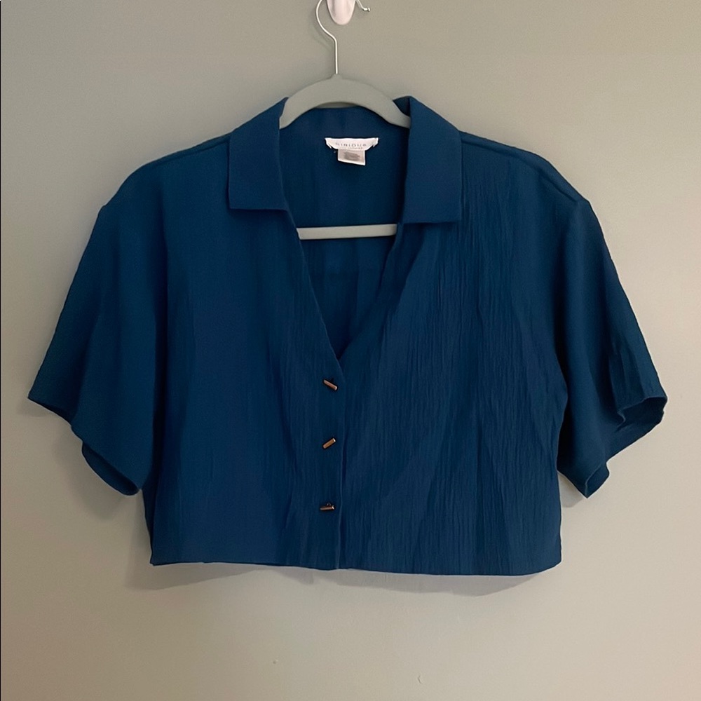 Kirious Los Angeles | Cropped Button-Up